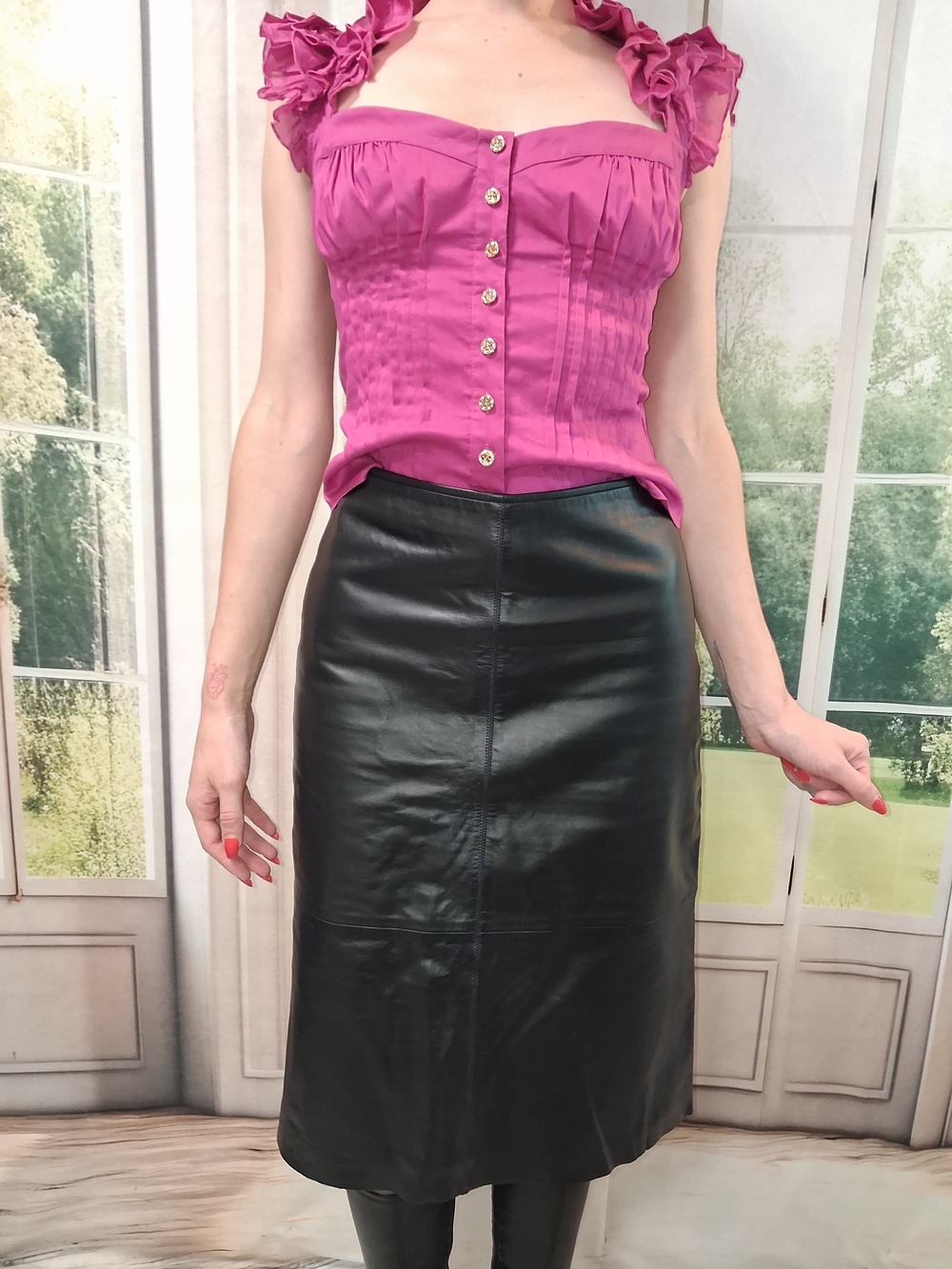 NWT Bebe Fuchsia Pink Flutter Sleeve Ruffle Collar Blouse - Size S - Picture 4 of 12